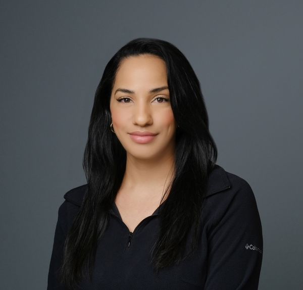 Anjulie McFarland, Therapy Clinician