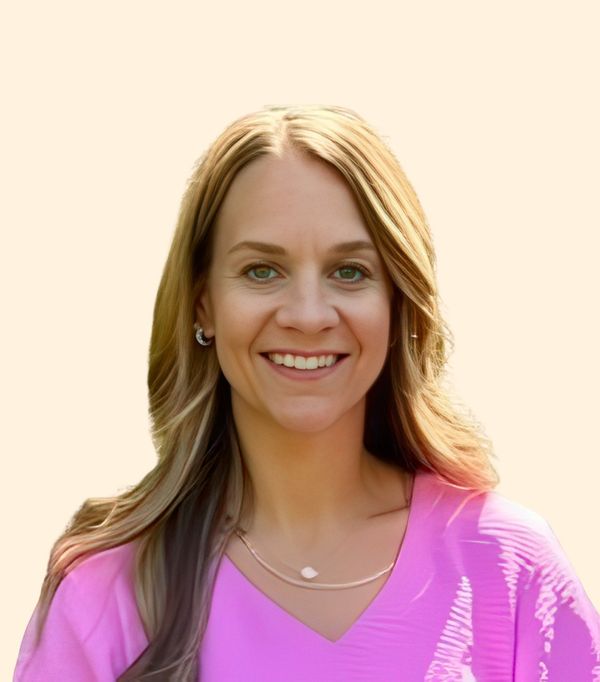 Sarah White, Therapist