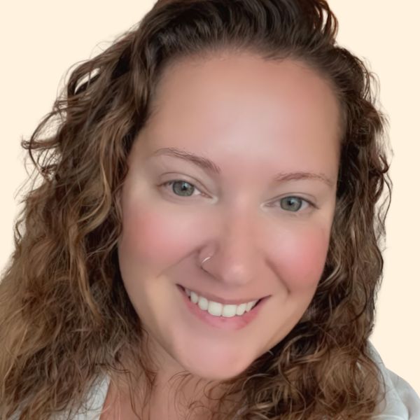 Kathryn Thompson, Therapist