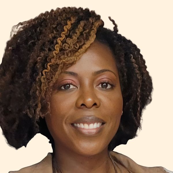 Carol Lewis, Therapist
