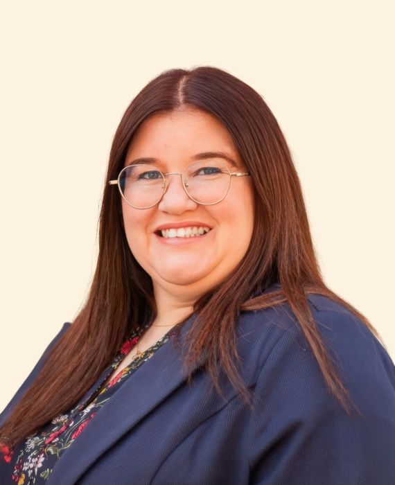Dr. Yarelis  Guzman Quinones, Psychiatrist