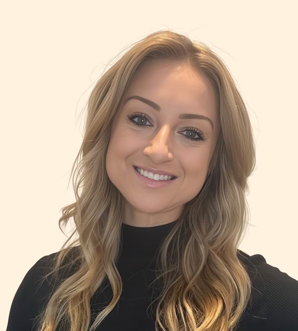 Dannielle McLean, Therapist