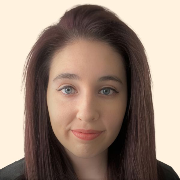 Devin McManus, Therapist