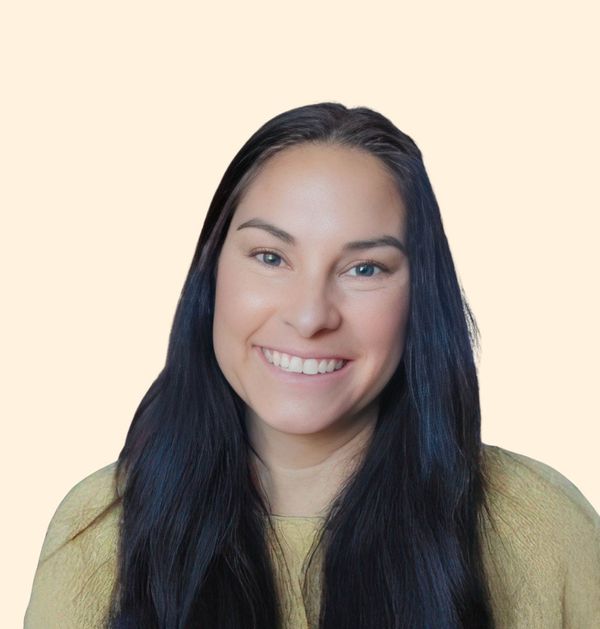 Erika Clever, Therapist