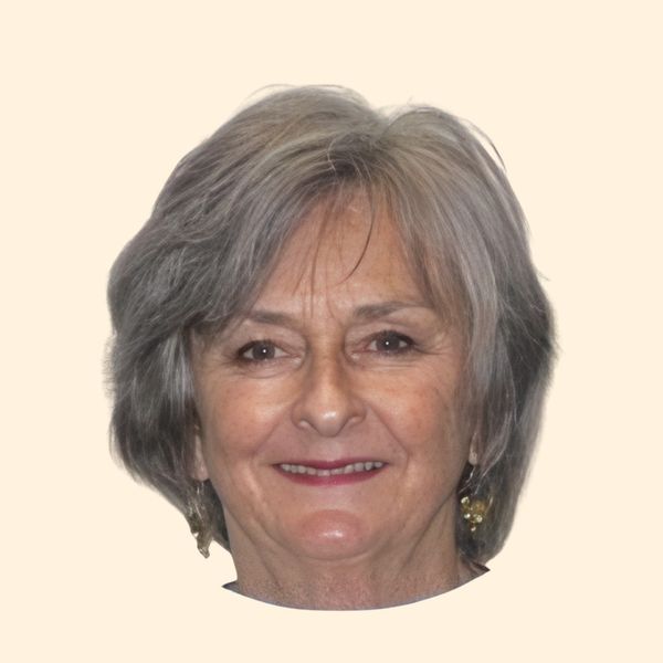 Paula Curran, Therapist