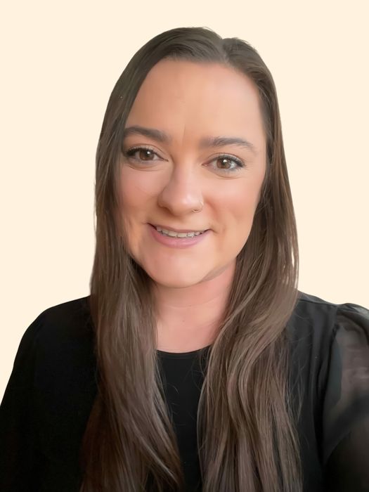 Michelle Walsh, Therapist