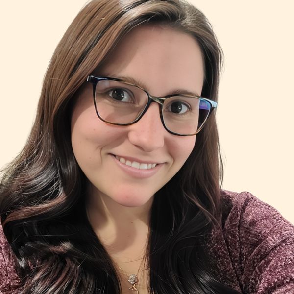 Ashley Masse, Therapist