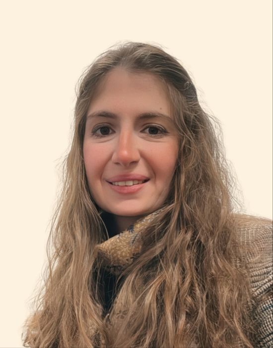 Nahla Kyasa, Therapist