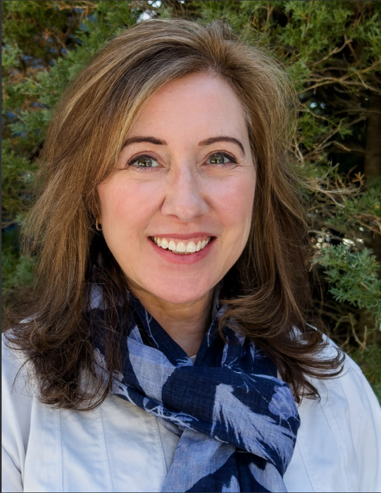 Jean Fernandez, Therapist