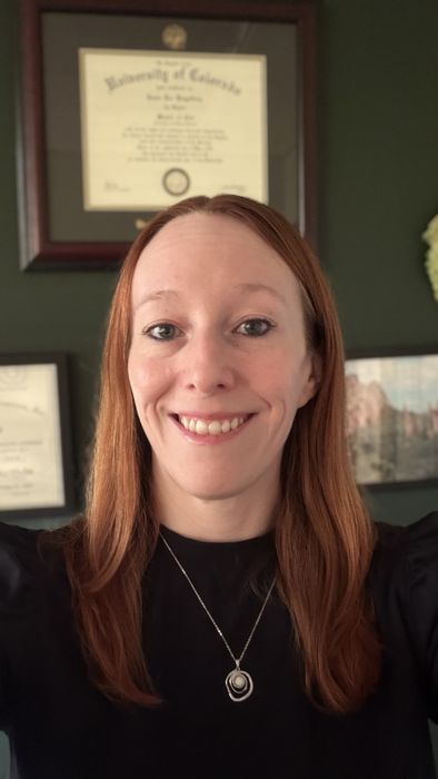Jamie R​i​n​g​e​l​b​e​r​g, Therapist