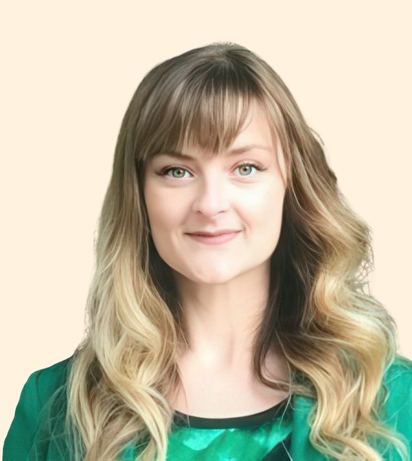 Kourtney Wofford, Therapist