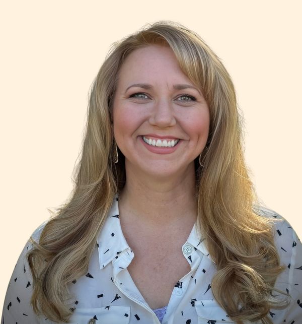 Dr. Nicole Randall, Psychologist