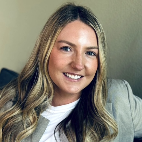 Mallory Tyree, Therapist