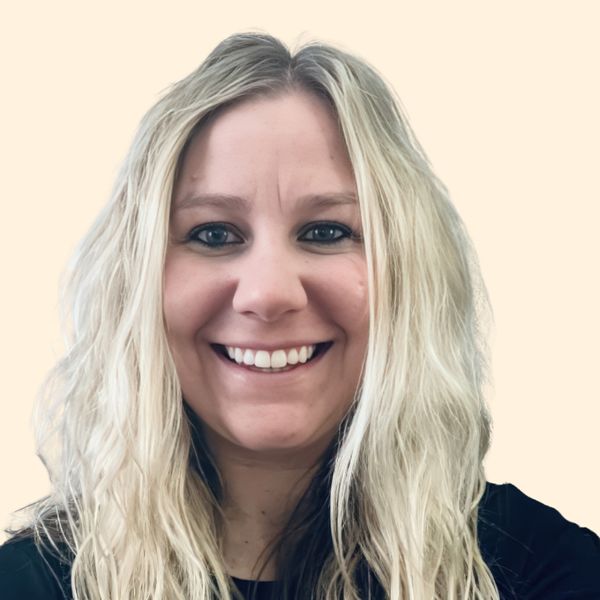 Taylor Shear, Therapist