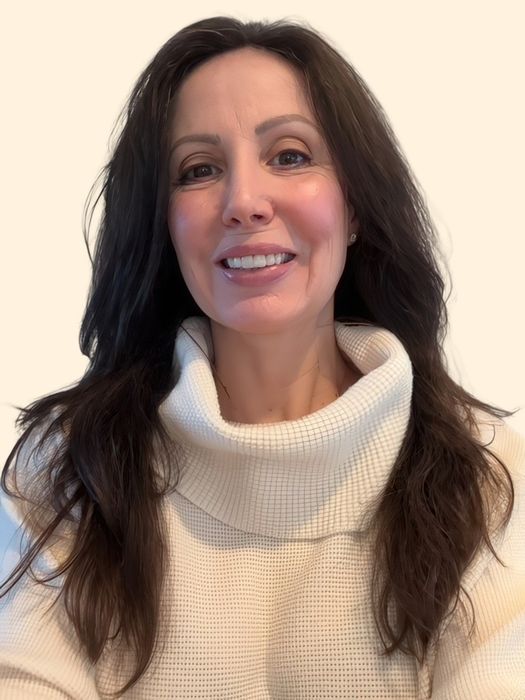 Lia Milton, Therapist