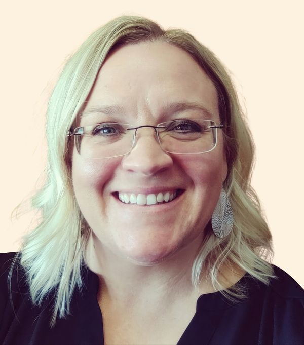 Shelley Coughlin, Therapist