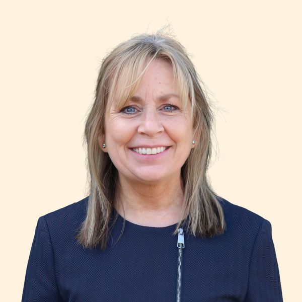 Karen Brown, Therapist