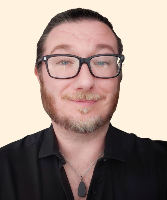 Kevin Medvec, Therapist