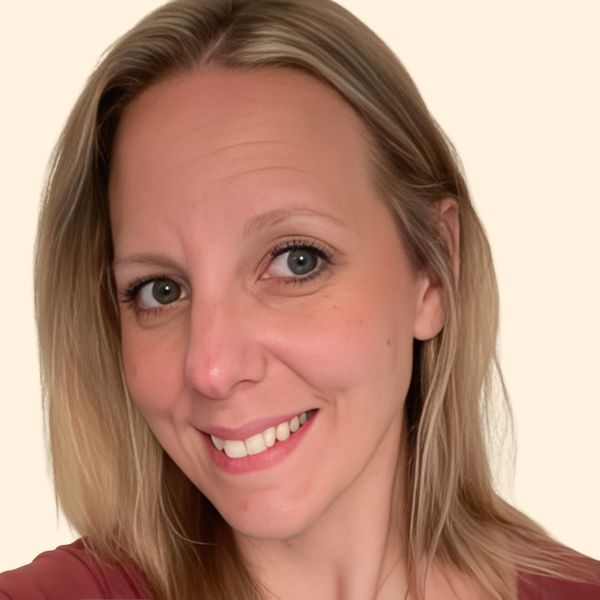 Claire Myers, Therapist