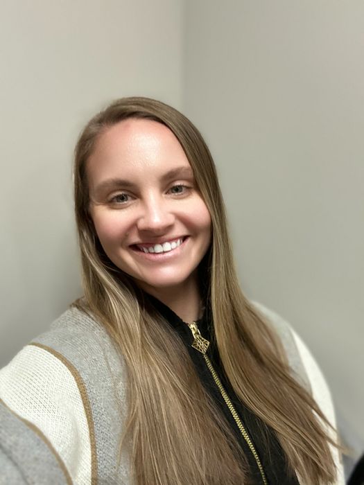Carolyn Richards, Therapist