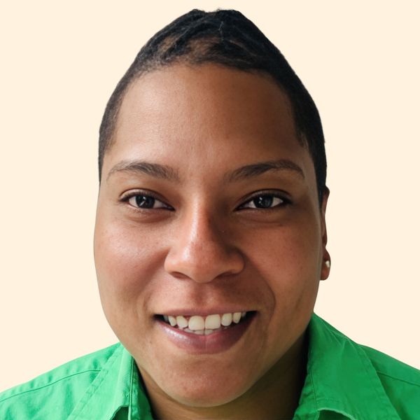 Michelle Curry, Therapist