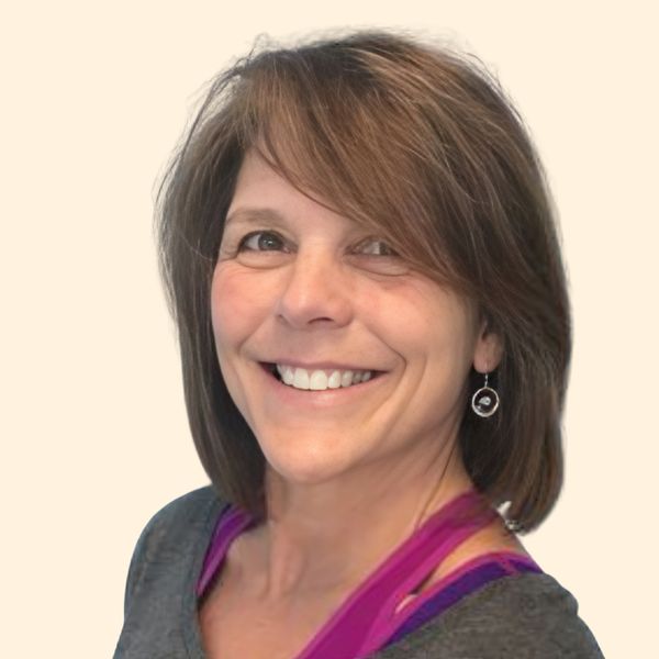 Jennifer L Huggins, Therapist