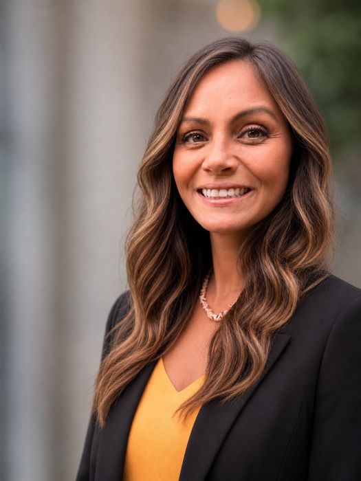 Angel Zervos, Therapist