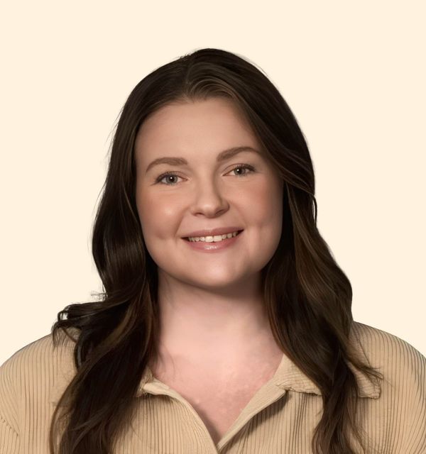 Samantha Troast, Therapist