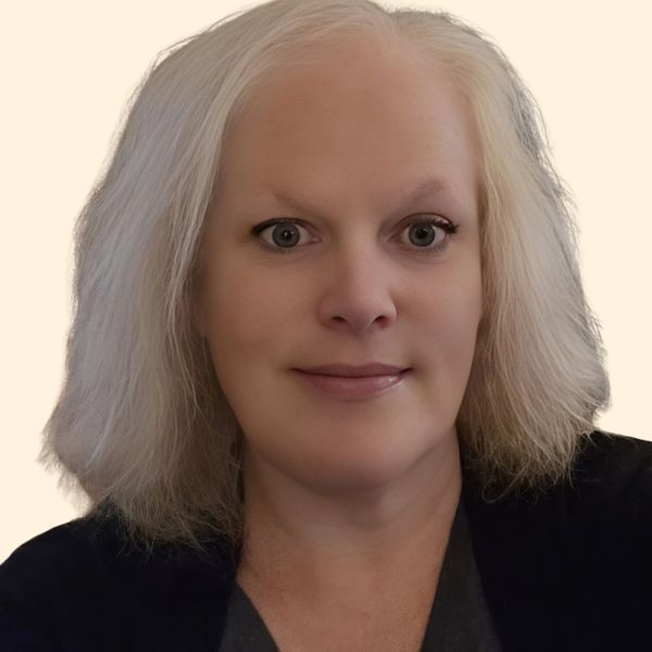 Liz Boles Dreyfus, Therapist