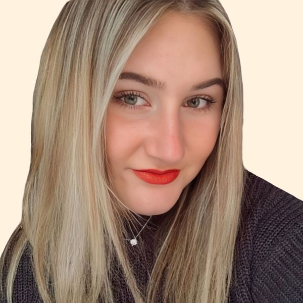 Jessica Alexander McWilliam, Therapist