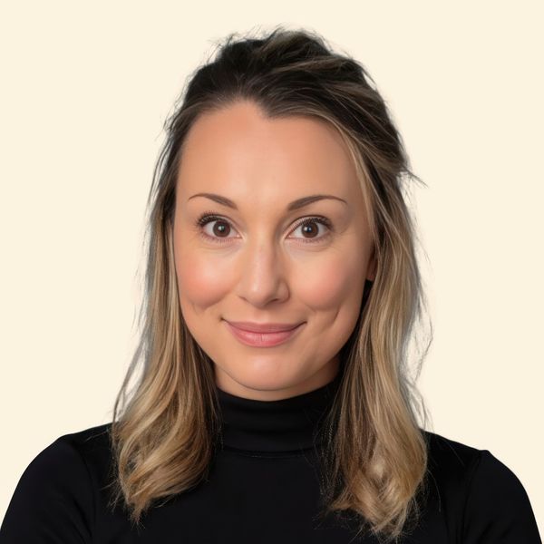 Kaitlin Aubin, Therapist