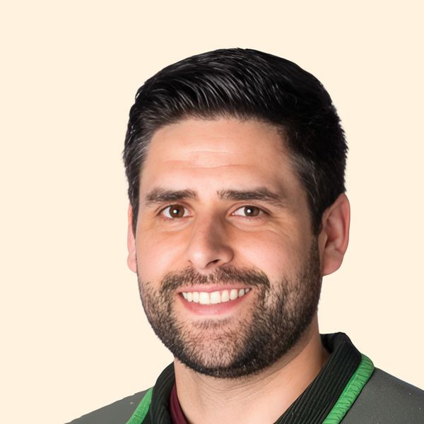 Ross Gonzales, Therapist