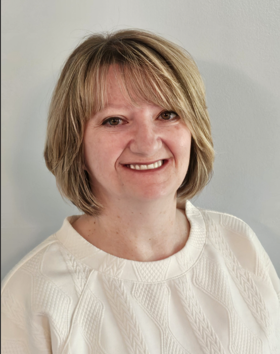 Amy Huffer, Therapist