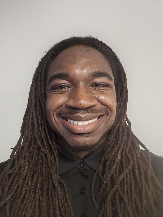 Devin Myers, Therapist