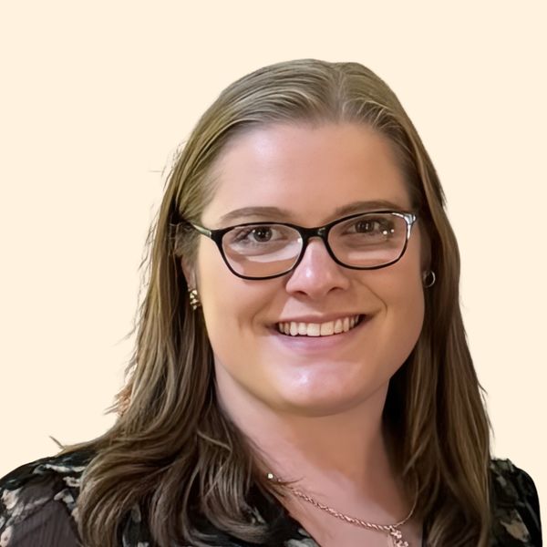 Saralynn Ness, Therapy Clinician