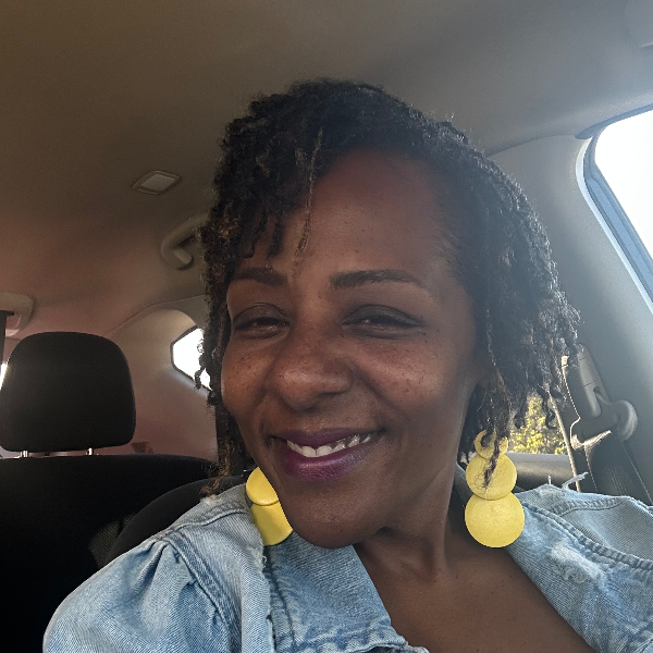 Monee Brown, Therapist