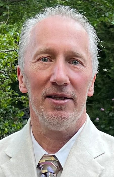 Michael Traver, Psychiatrist