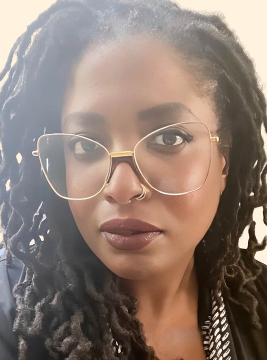 Joy Bullard-Moore, Therapist