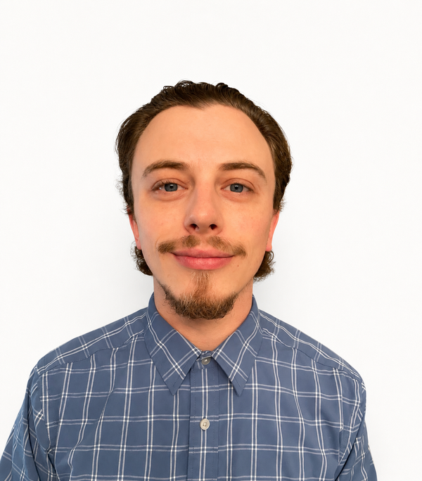 Daniel Kaprelian, Therapist