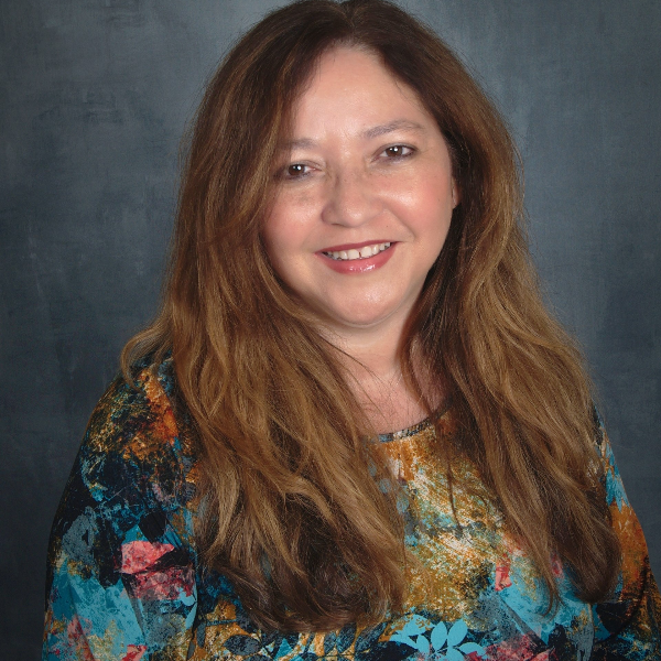 Fany Curzon, Therapist