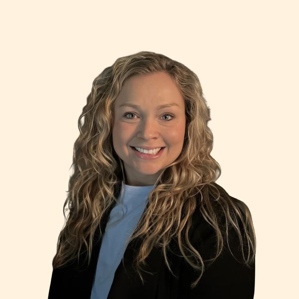 Autumn Vaassen, Therapist