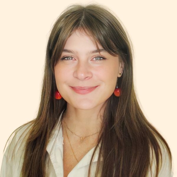 Kirsten Day, Therapist