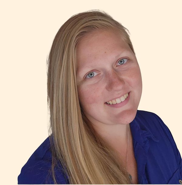 Casey Pickering, Therapist