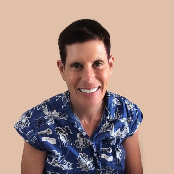 Deborah Shlider, Therapist
