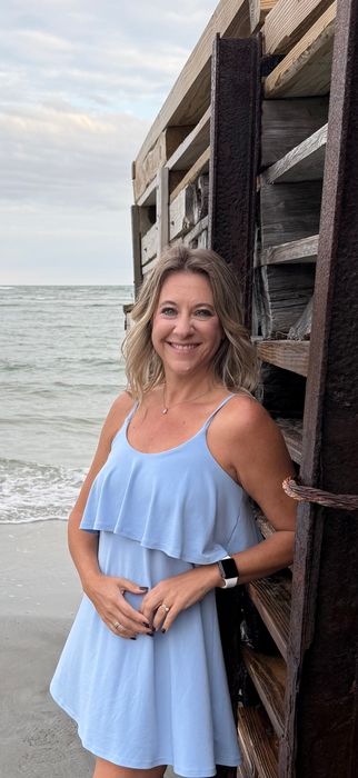 Jennifer Madore, Therapist