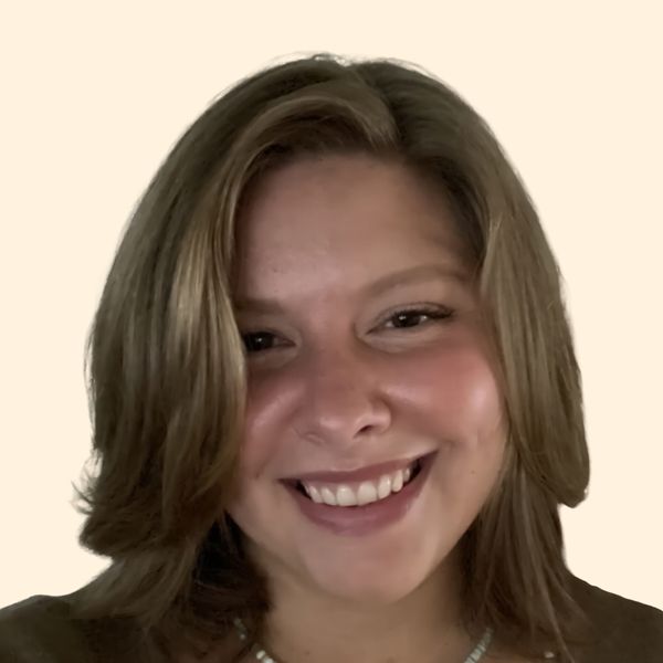 Alexandra Crosby, Therapist