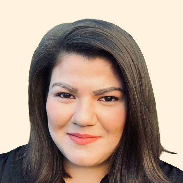 Agnes Racqynski, Therapist