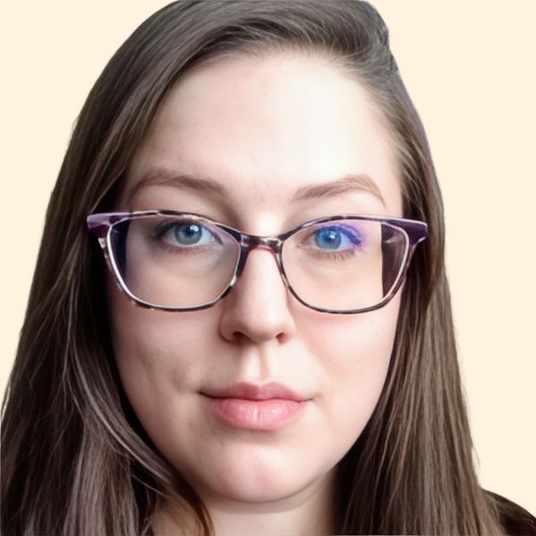 Sarah Felter, Therapist