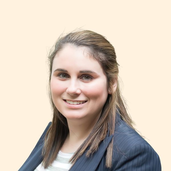 Heather Medrano, Therapist