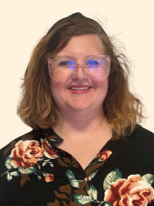 Kelsey Croy, Therapist